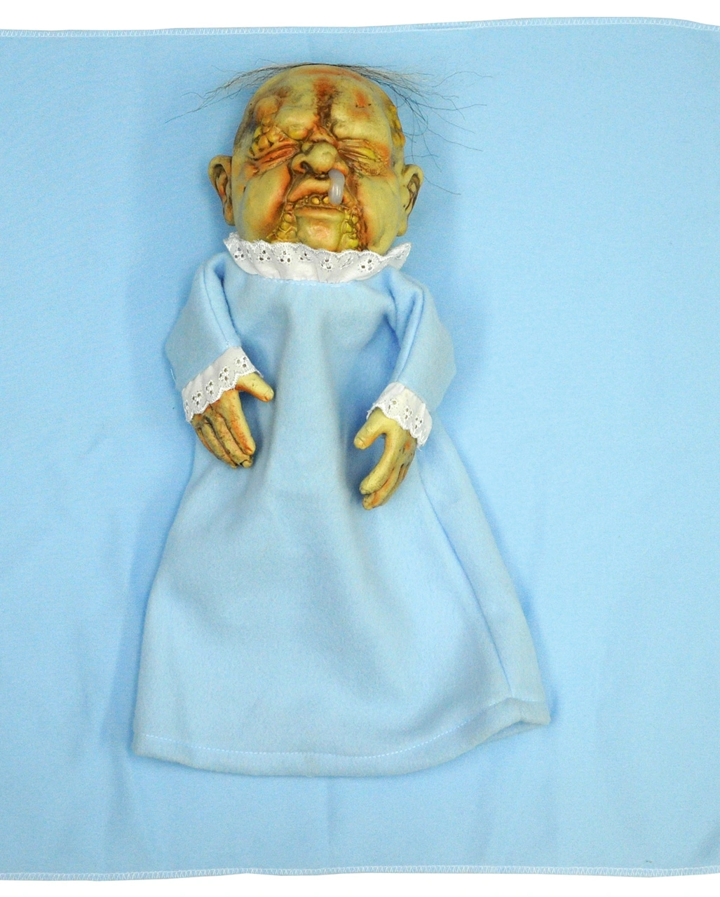 Zombie Baby Handpuppe 3 Zombie Baby Handpuppe – Bild 3