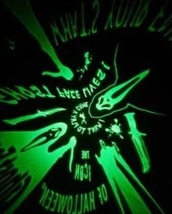 Scream Ghost Face Farbwechsel Projektor -Halloween Geschäft scream projektor mit ghost face motiven in rot gruen blau scream dekoration scream fanartikel halloween beleuchtung halloween dekoration 53973 3